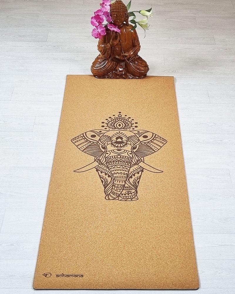 Tapis yoga ecologique en liege et caoutchouc naturel - Design éléphant | Achamana