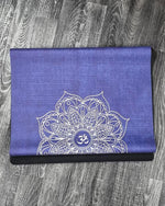 Tapis de yoga de voyage léger et pliable - Mandala - Vignette | Achamana